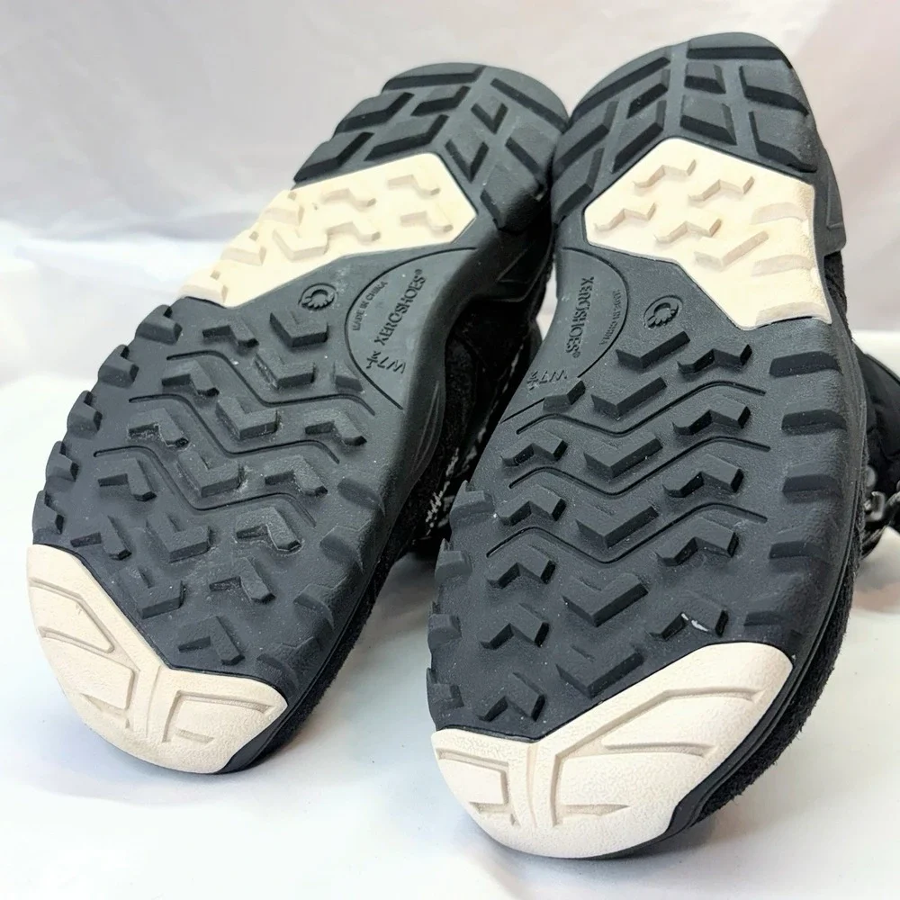 Xero Shoes Womens US 7.5 Alpine Waterproof  Boots Insulated Barefoot Zero Drop